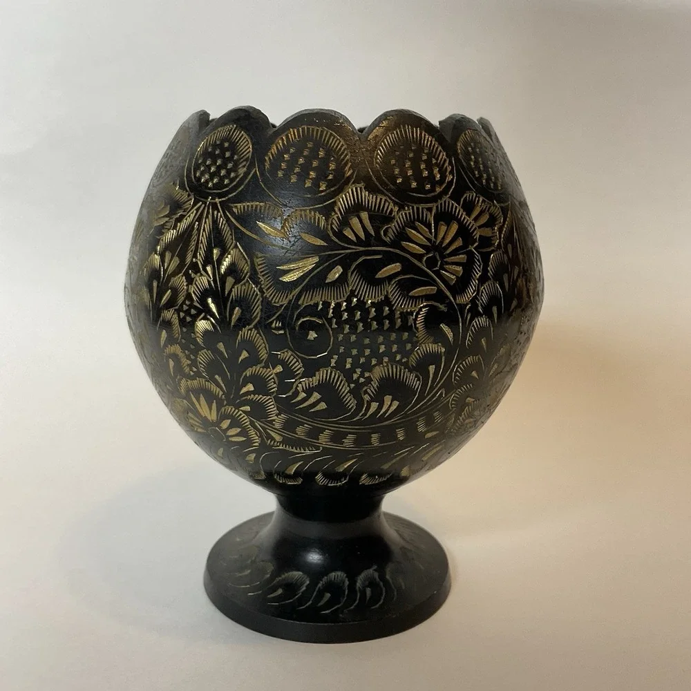 Vintage Indian Globe-Like Body Brass Hand Etched‎ Black Gold Bud Vase Scalloped